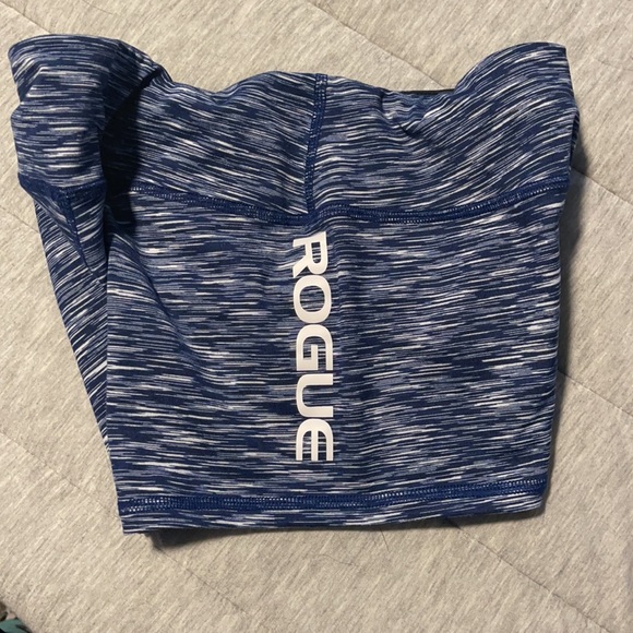 Rogue blue and white spandex shorts - Picture 3 of 4